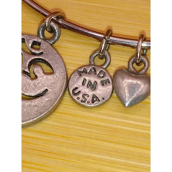 Silvertone Namaste Om Peace, Continuous Circle, Heart Adjustable Charm Bracelet - Picture 3 of 8